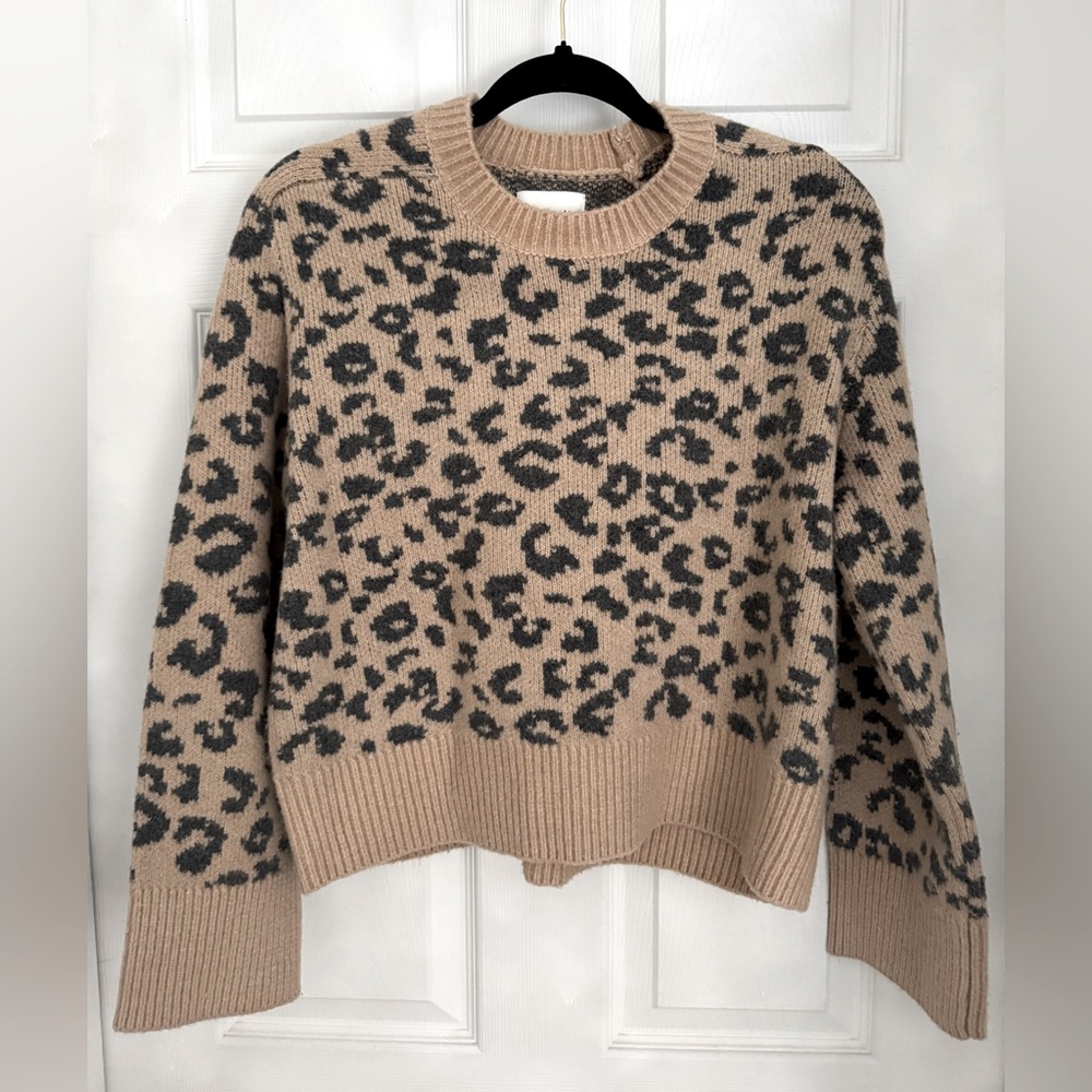 A&F animal print crew sweater